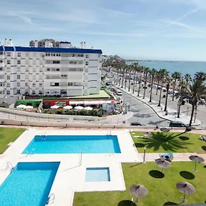 h2m-aloha-playa-1st-line-beach-terrace-and-pool.es-andalucia.com/